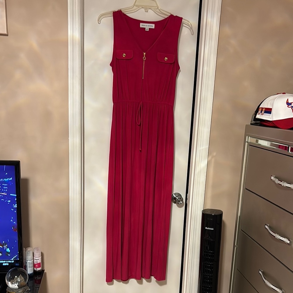 Emma & Michele Red Sleeveless Maxi Sundress